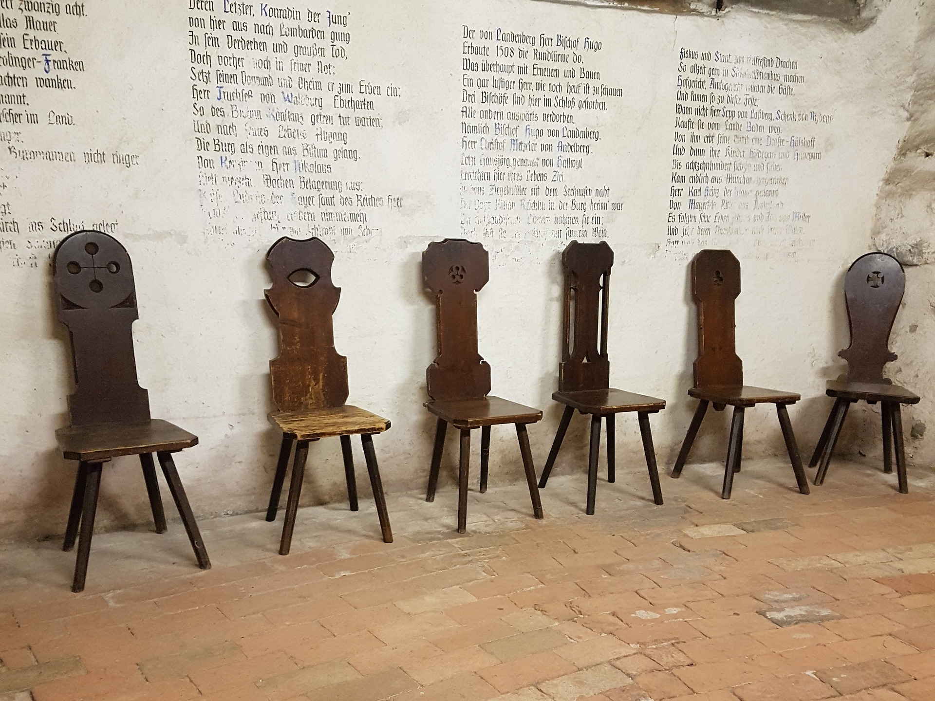 כיסאות מימי הביניים